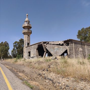 חורבת חושניה – מסגד חושניה