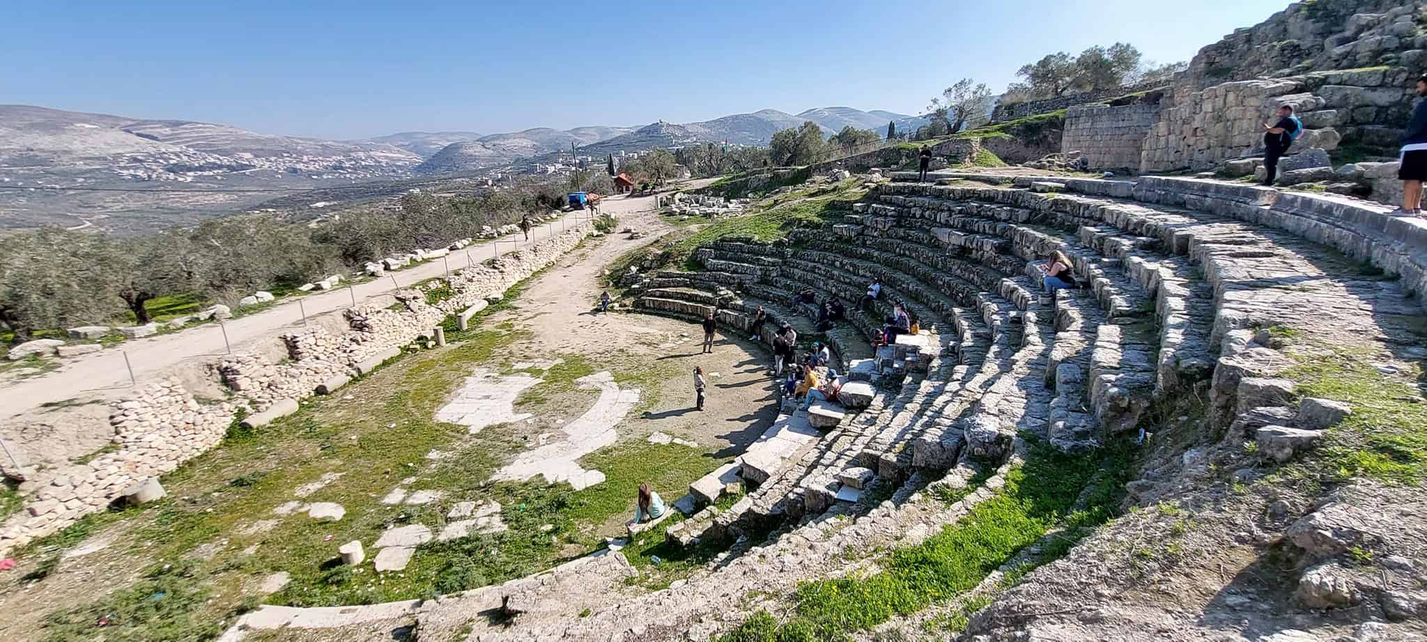 גן לאומי סבסטיה – העיר שומרון העתיקה