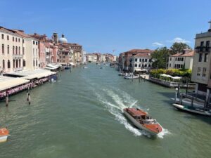 ונציה התעלה המרכזית